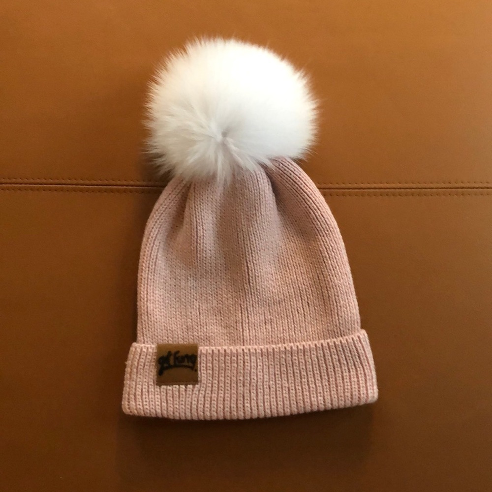 Get furry toque